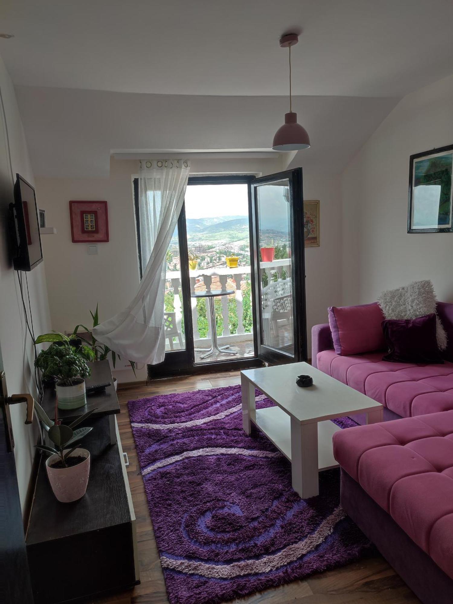 Adin Apartment
